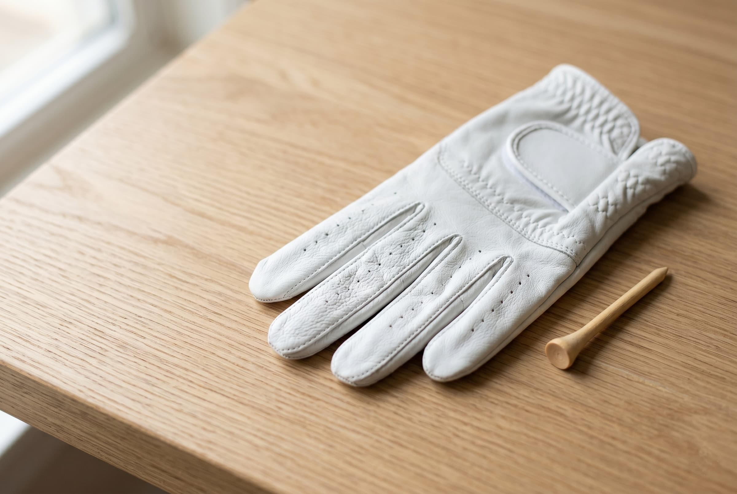 Ultra Skin 04 — Sports Gloves synthetic leather